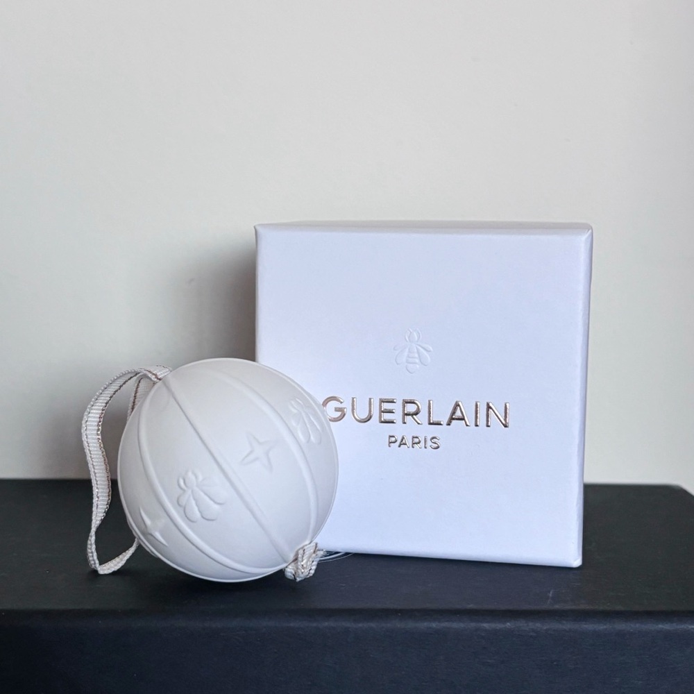 Guerlain perfumable ceramic